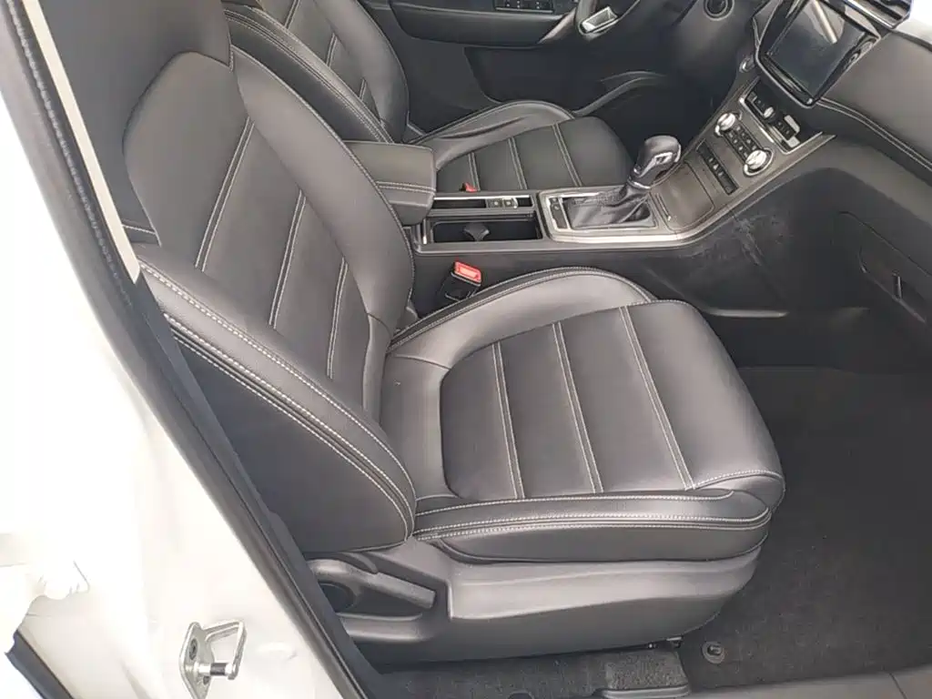 MG Roewe RX5 2019 2019 20T Automatic Luxury Xenon Version