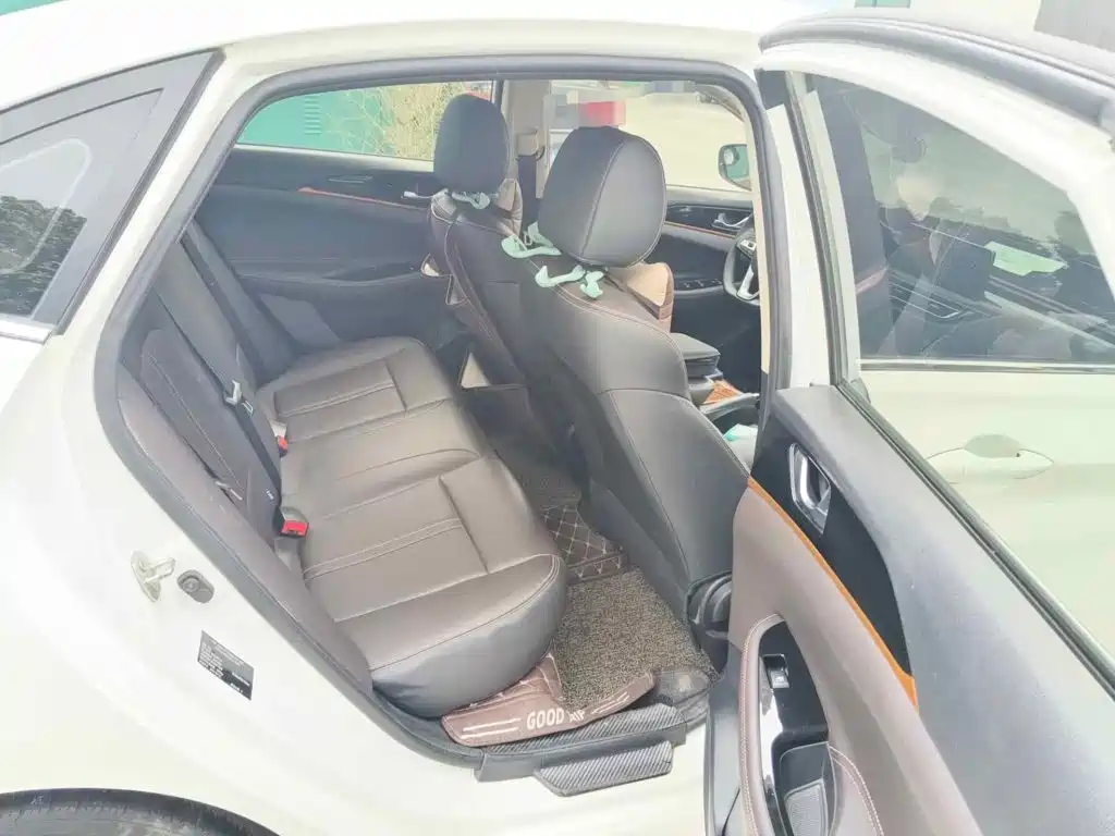 Changan Eado DT 2019 2019 1.6L Manual Premium Edition China VI