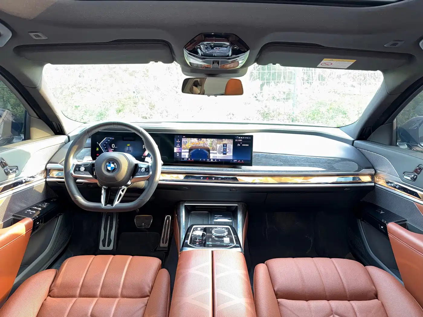 BMW 7 Series 2023 740Li Exclusive M Sport Package фото 22