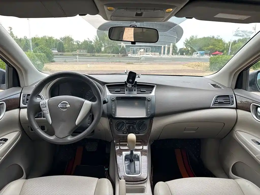 Photo 9 - Nissan Sylphy