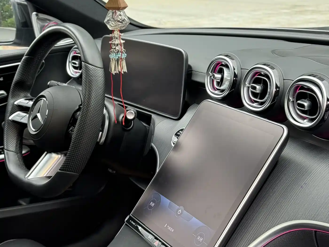 Mercedes-Benz C-Class 2022 Facelift C 260 L Night Edition Sport фото 15