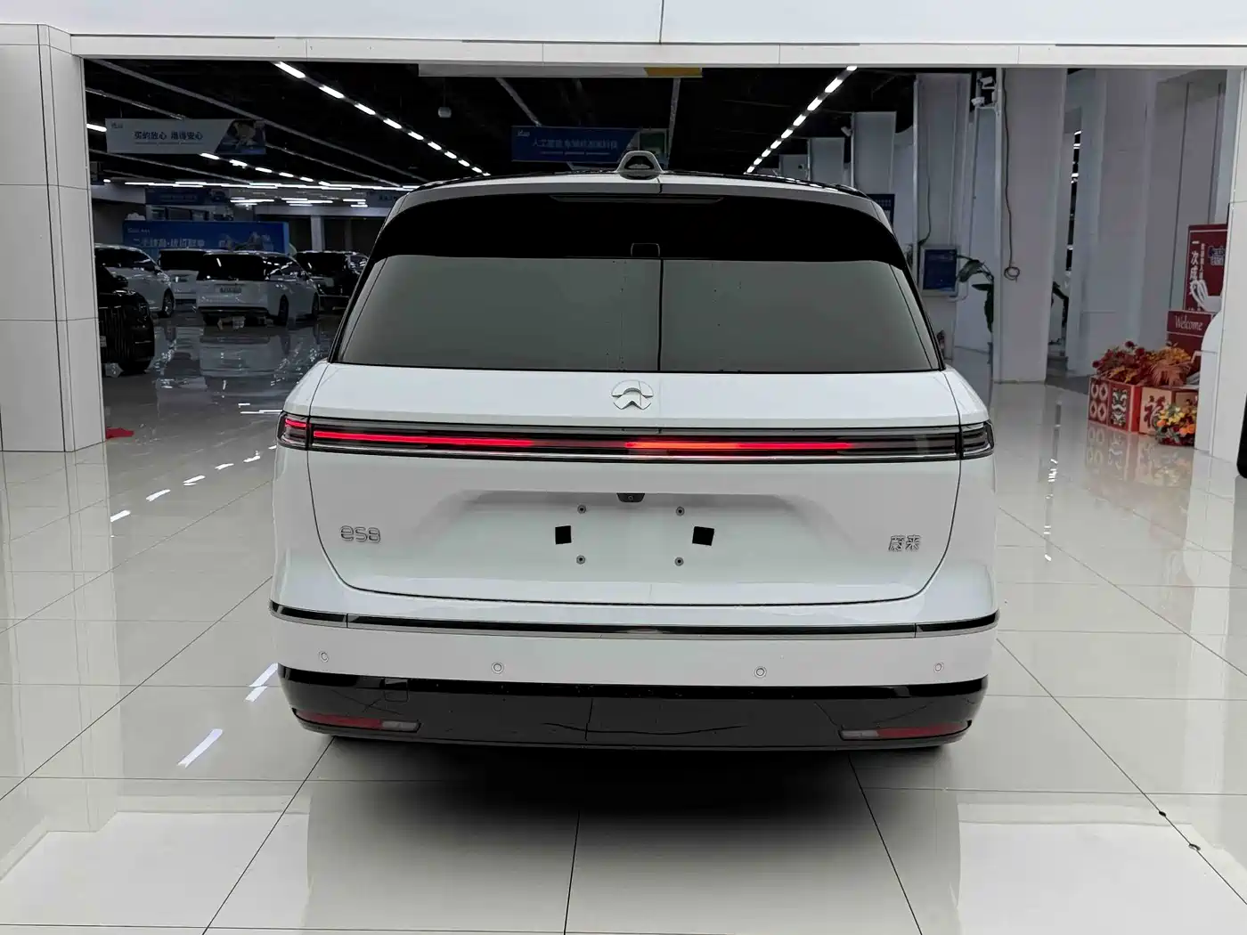 NIO ES8 2025 2025 Model 6-Seat Executive Luxury Edition
