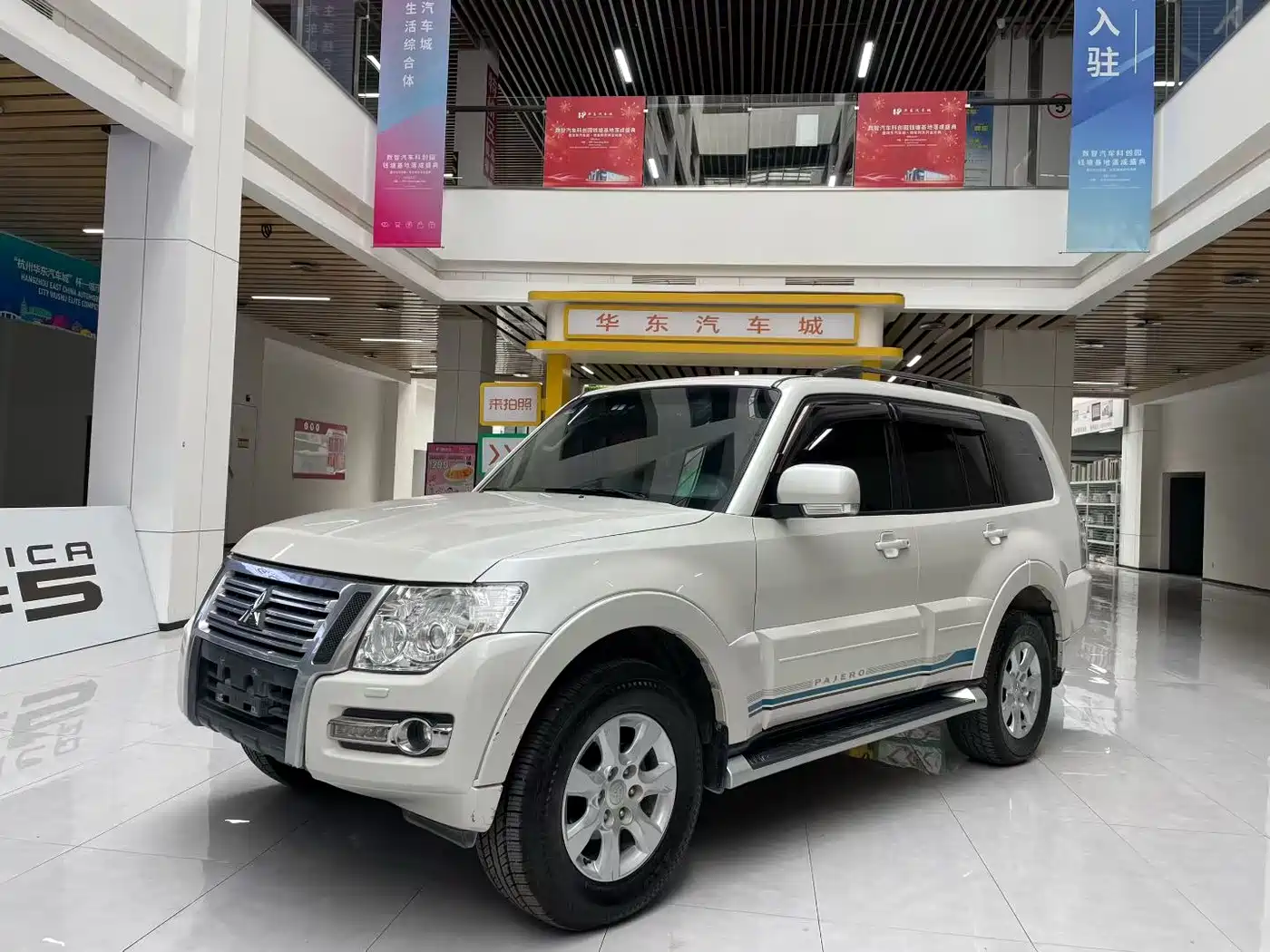 Mitsubishi Pajero (Import) 2018 3.0L Automatic Luxury Edition