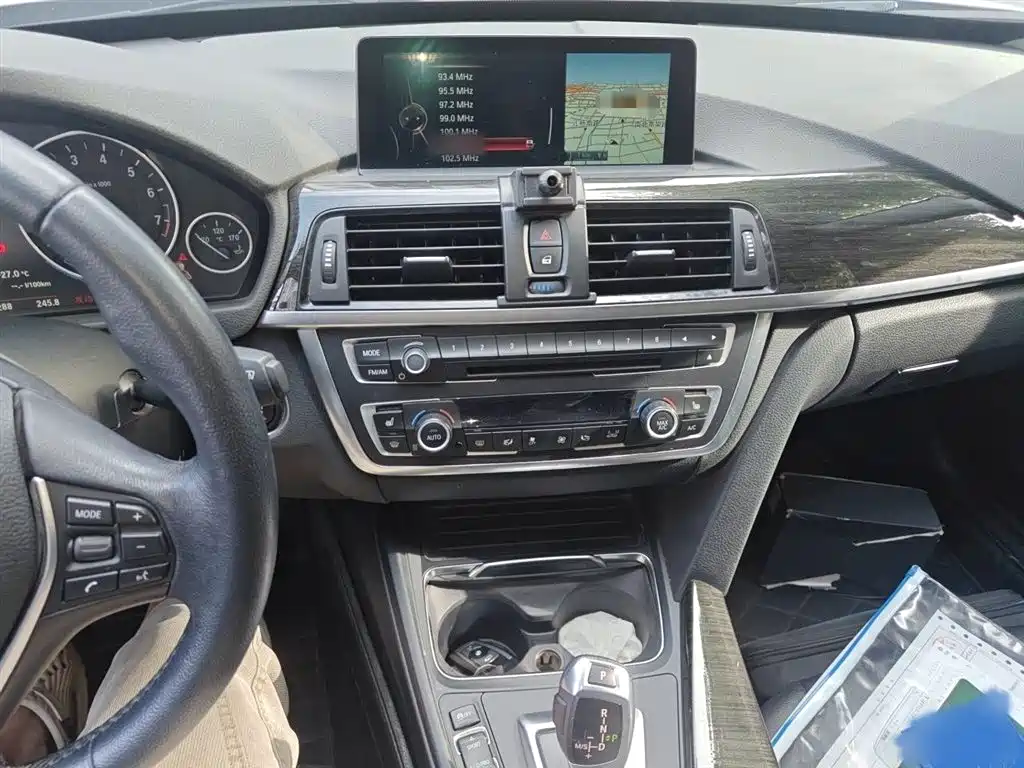 BMW 3 Series GT 2014 320i Design Package фото 6