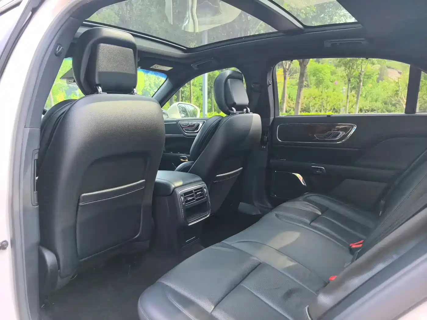 Lincoln Continental 2019 2017 2.0T 2WD Elegance Edition