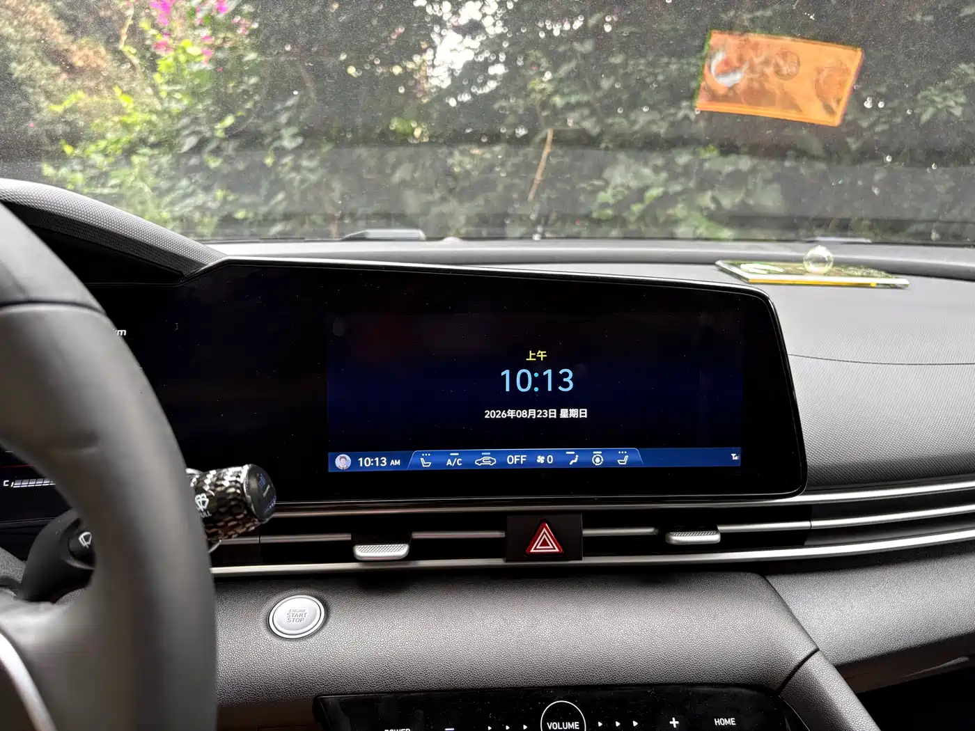 Фото 4 - Hyundai Elantra