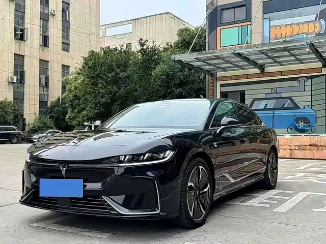  Voyah Auto VOYAH Zhuiguang 2023 4WD Flagship Edition