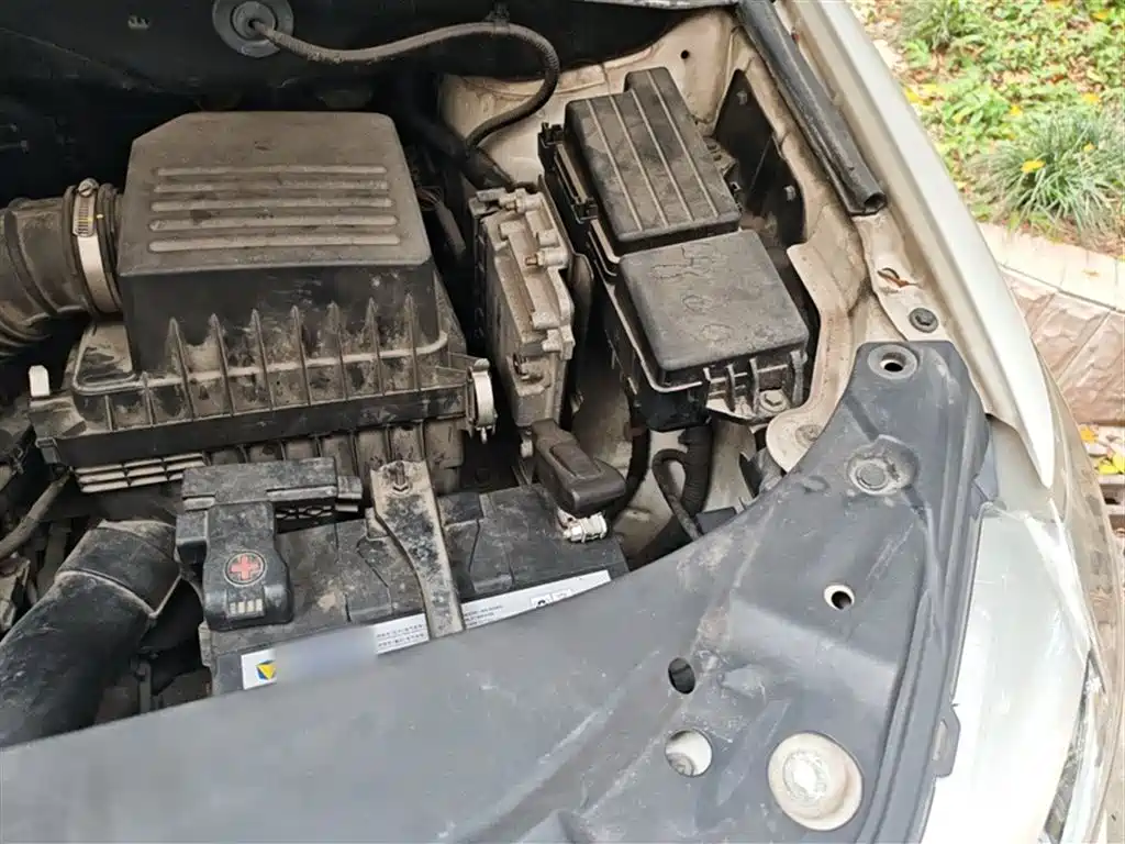 BYD S7 2017 2.0T Auto Luxury фото 16