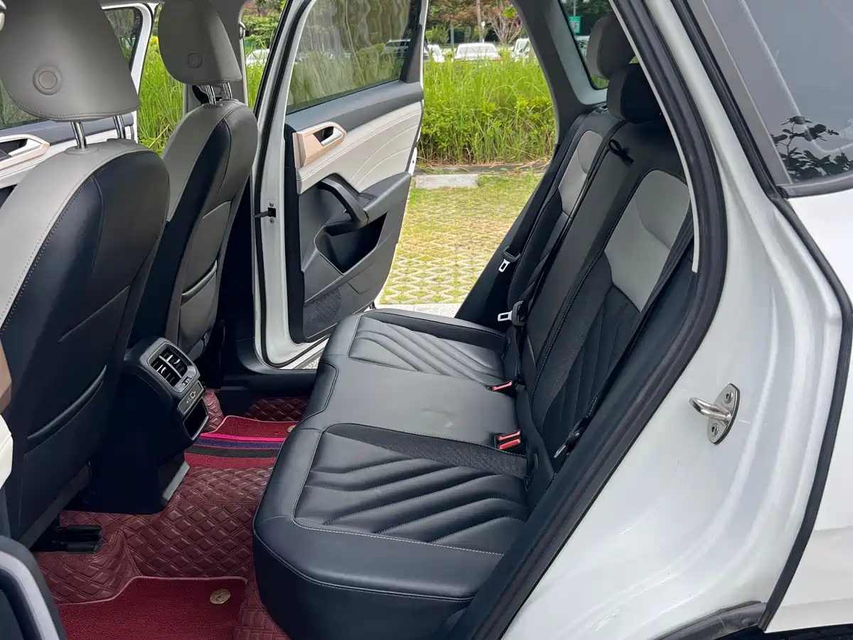 Volkswagen Tharu, миниатюра 9