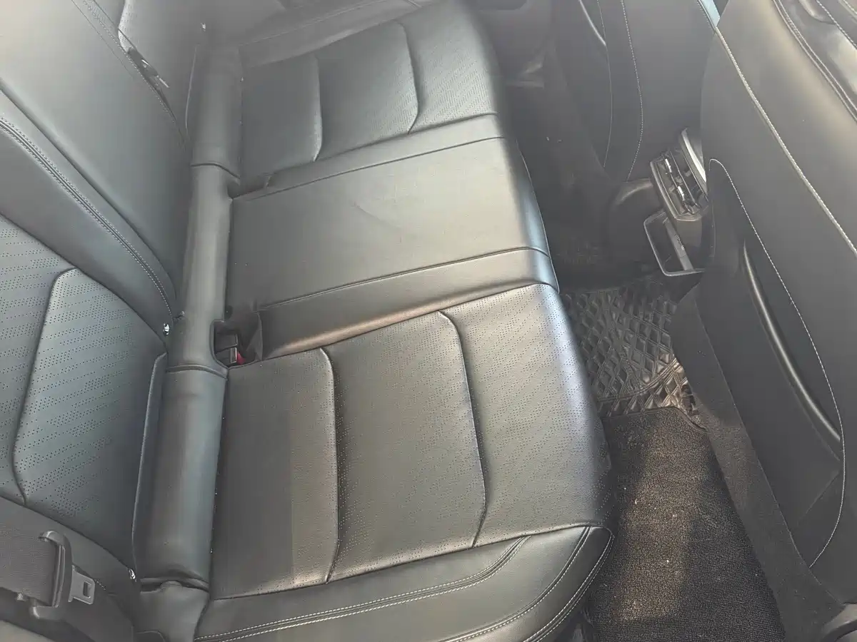 GEELY AUTOMOBILE EMGRAND