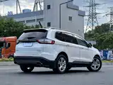 Фото 20 - Ford Edge
