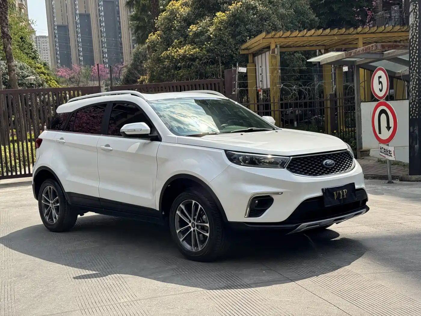 Ford Territory 2019 2019 EcoBoost 145 CVT Platinum Edition China V