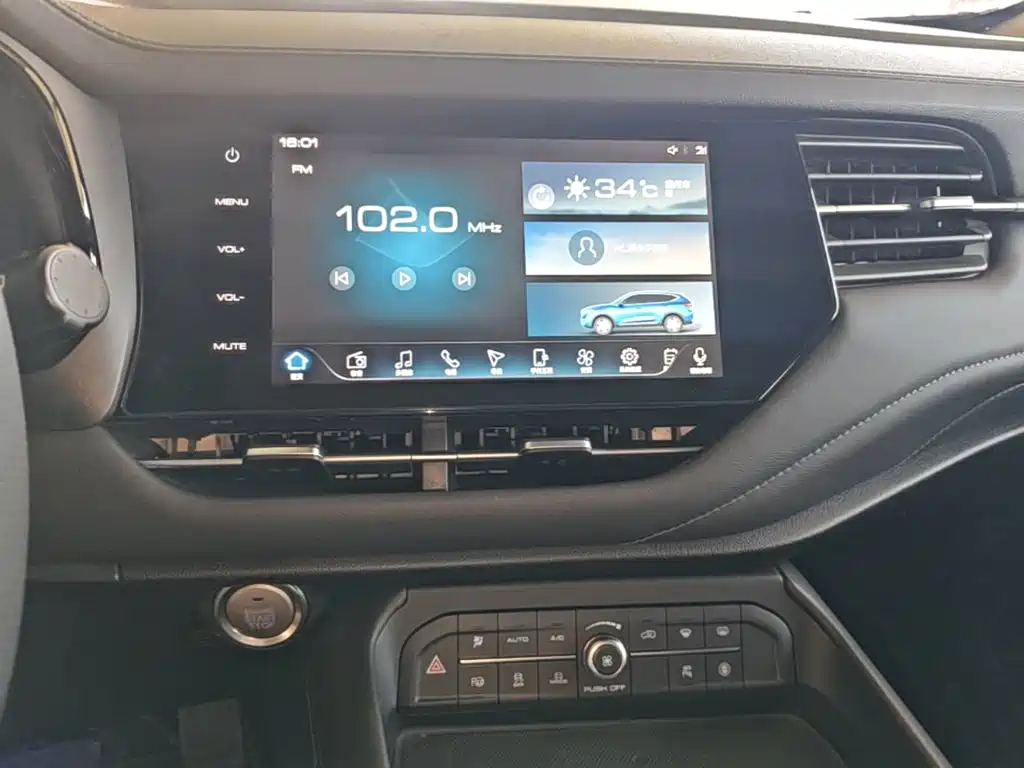 Фото 13 - Haval F7