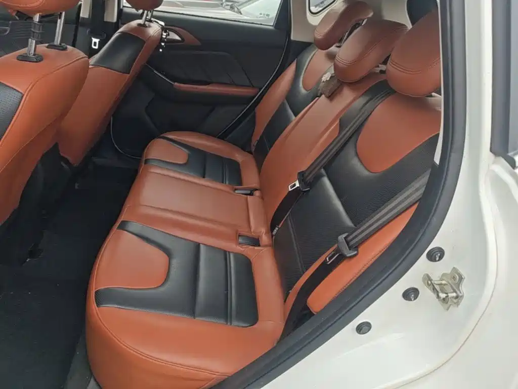 BAIC Senova X35 2018 2016 1.5L Automatic Luxury Edition