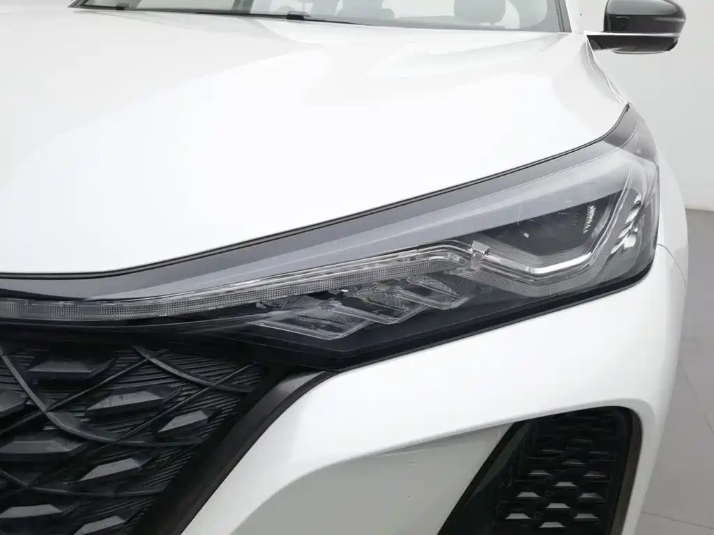 Фото 7 - Changan CS75 PLUS