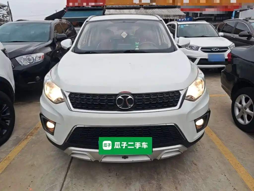 BAIC Senova X35 2018 2016 1.5L Automatic Luxury Edition