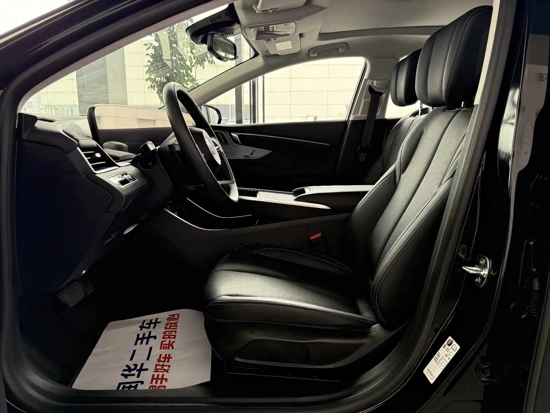 صورة 6 - Buick LaCrosse
