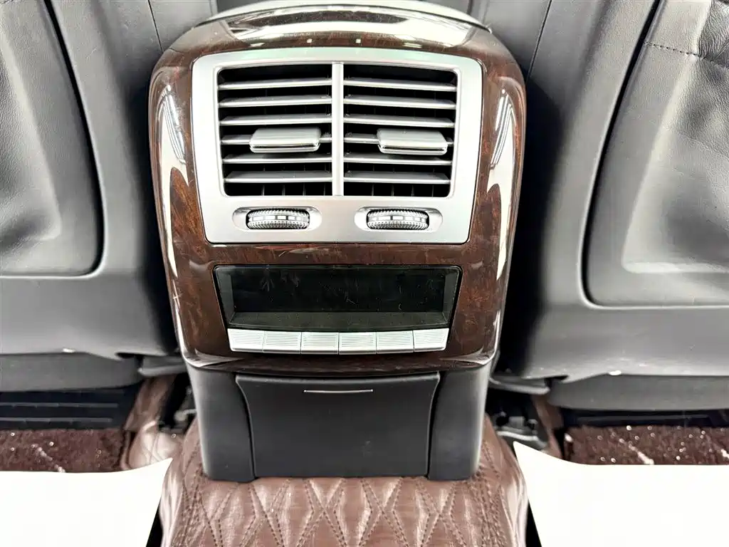 Mercedes-Benz S-Class AMG 2013 AMG S 65 L Grand Edition фото 13