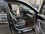 Фото 4 - Hongqi HS5