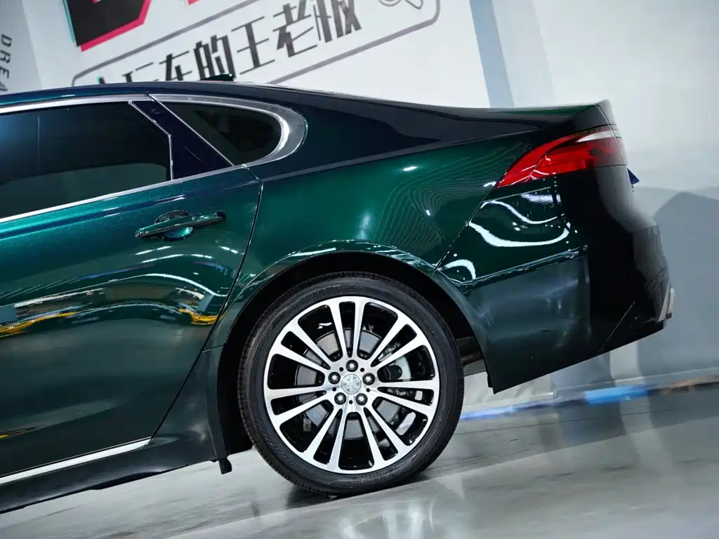Jaguar XFL 2026 2025 2.0T P250 FWD Luxury Edition