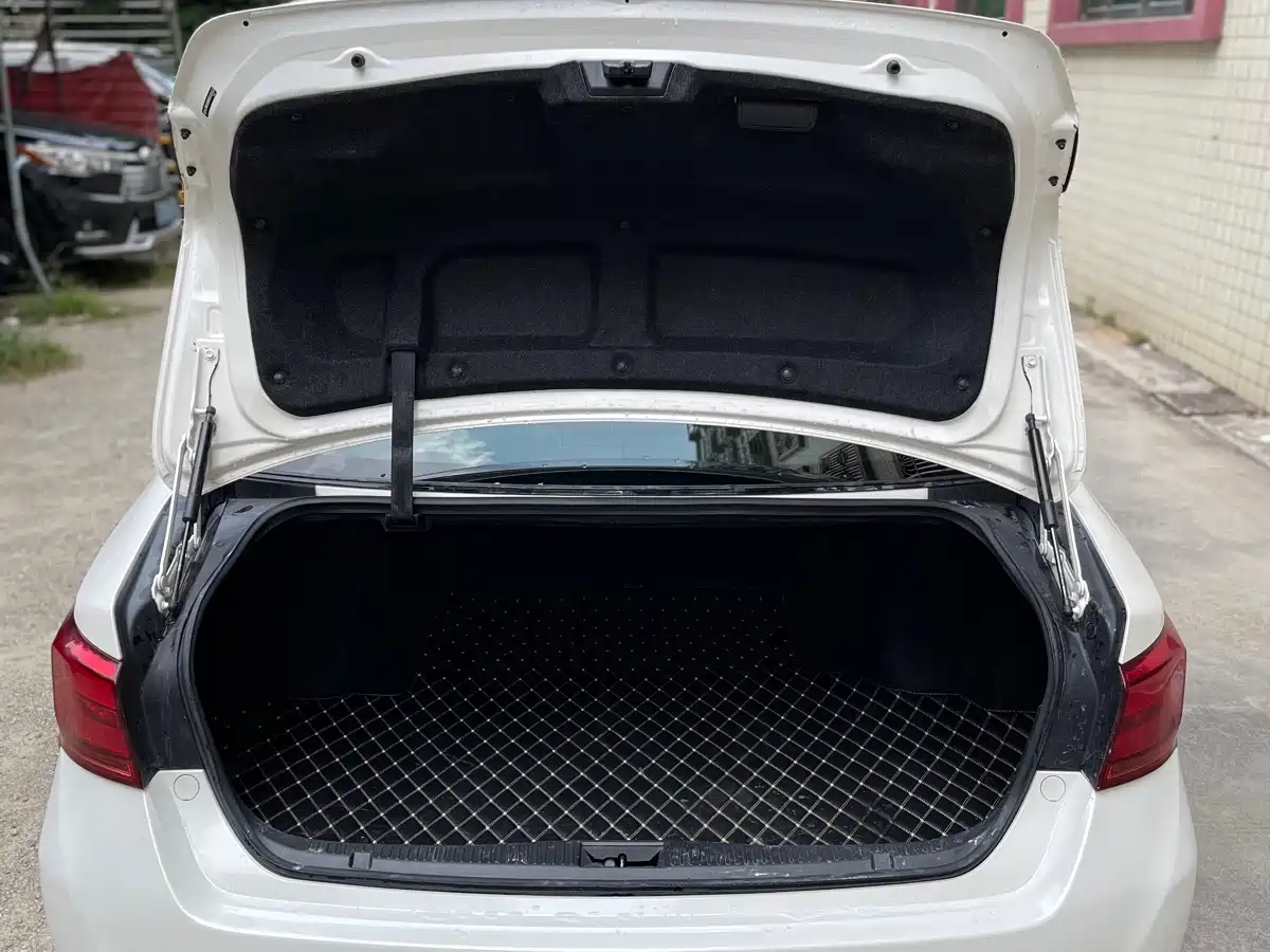 Toyota Crown 2019 2018 2.0T Sport Edition
