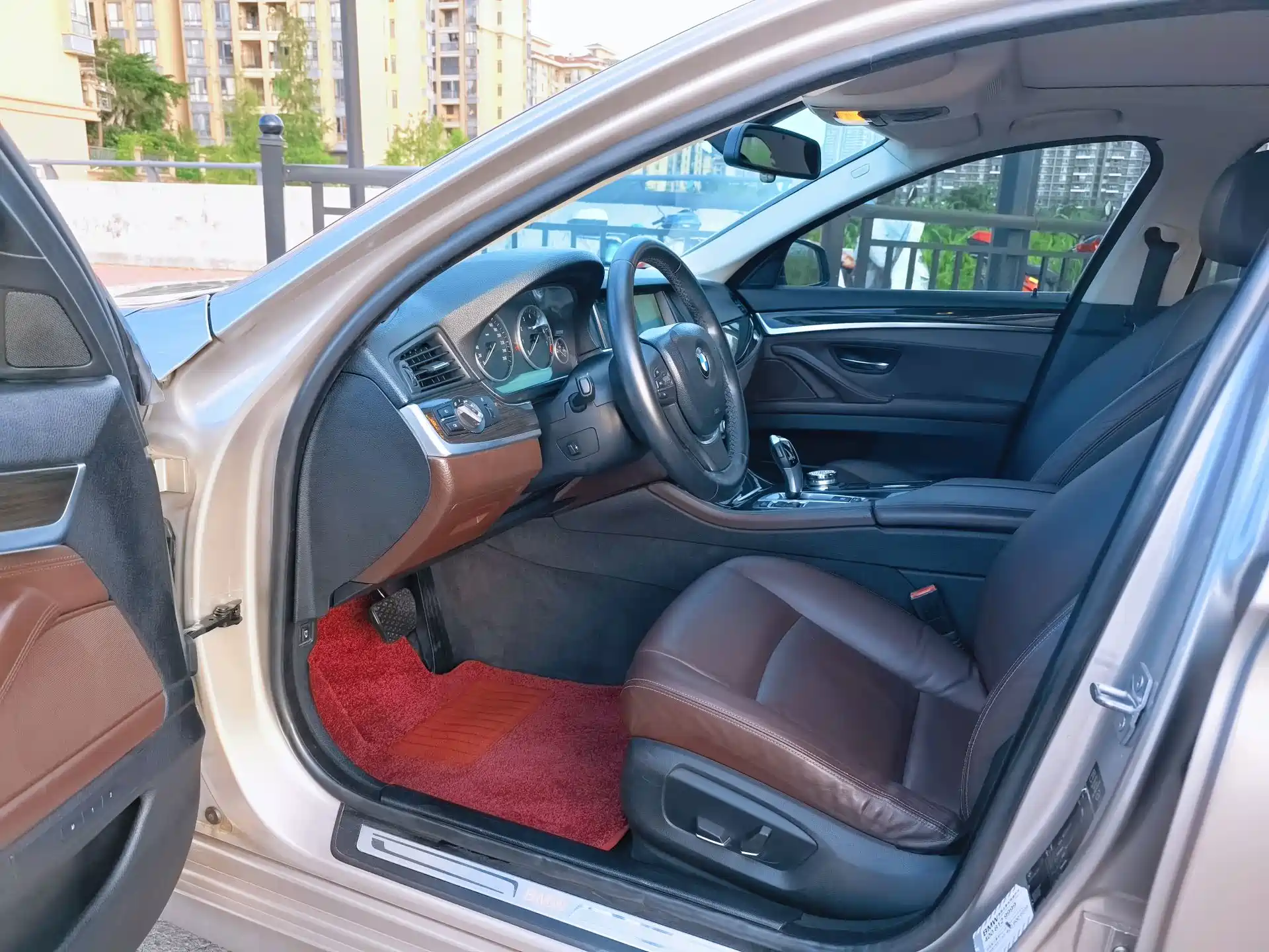 Фото 6 - BMW 5 Series
