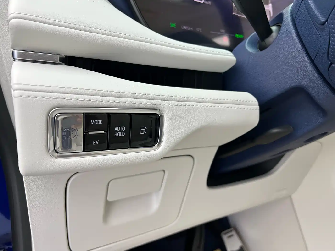 BUICK GL8 NEW ENERGY