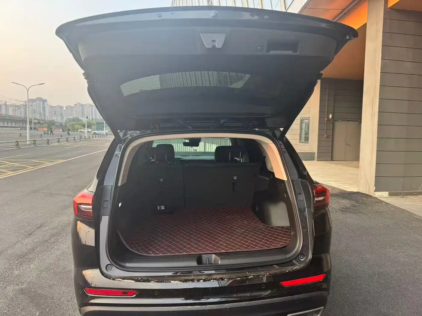Buick Envision Plus 2024 2023 Enclave Plus 652T 5-Seater AWD Luxury