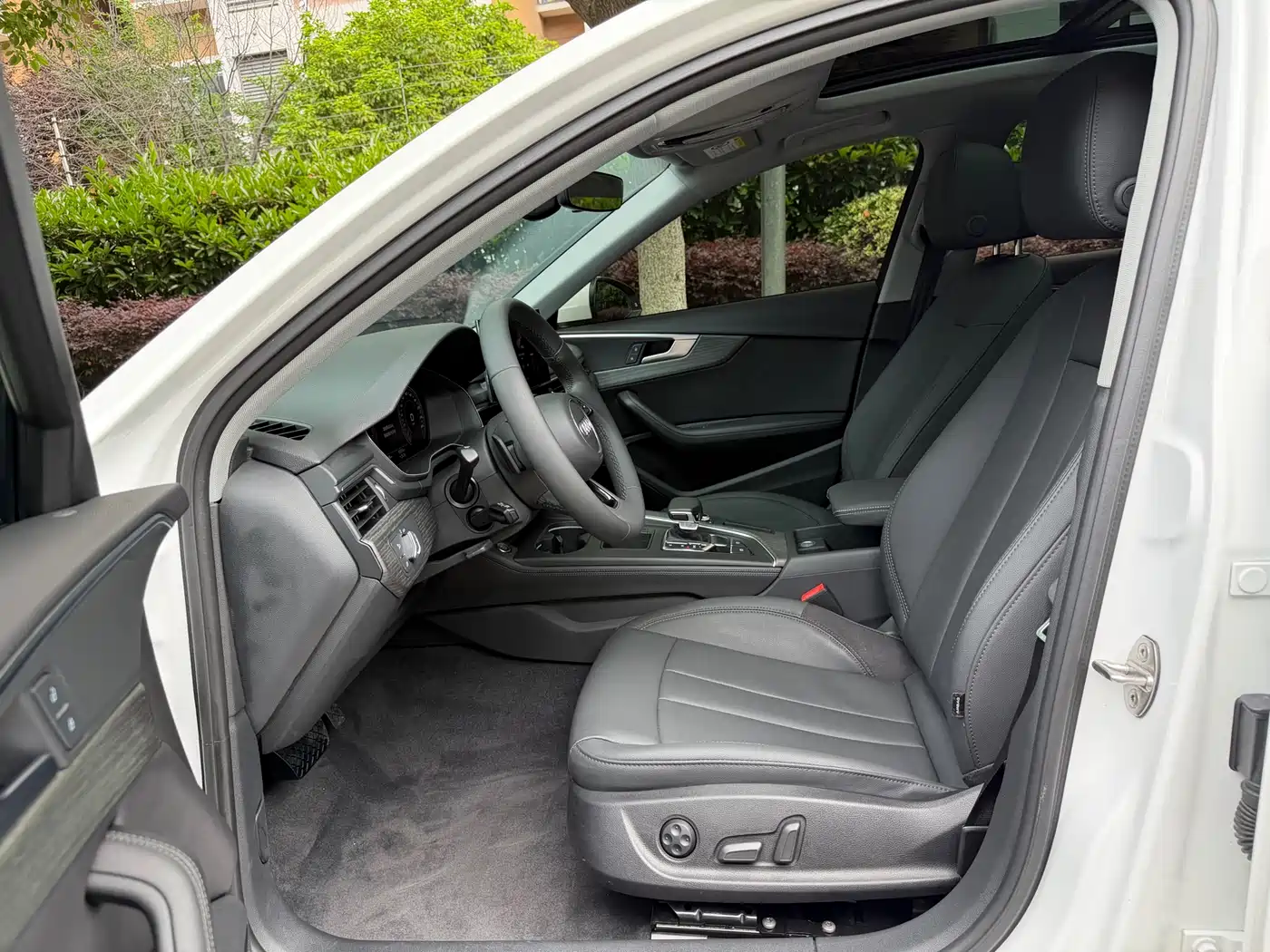 Audi A4L 2022 40 TFSI Fashion Elegance фото 7