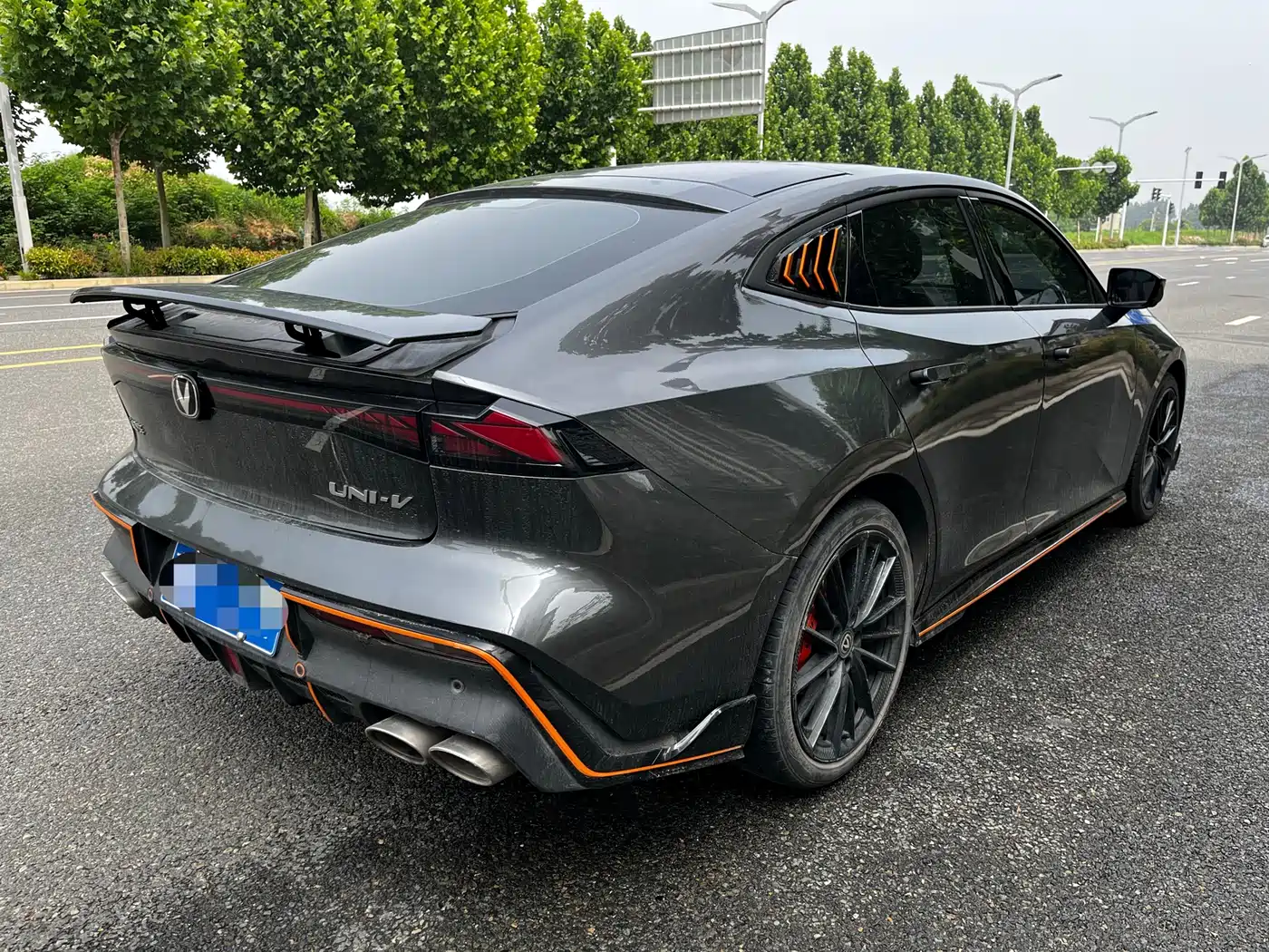 CHANGAN UNI-V