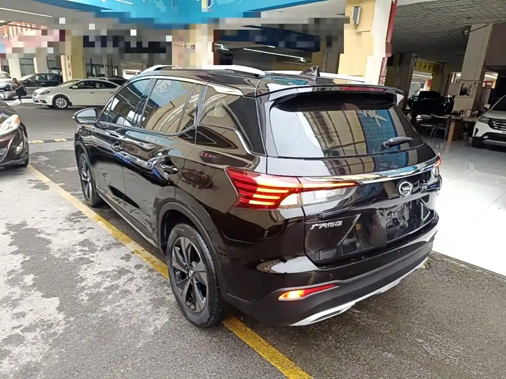 صورة 5 - GAC Trumpchi GS4