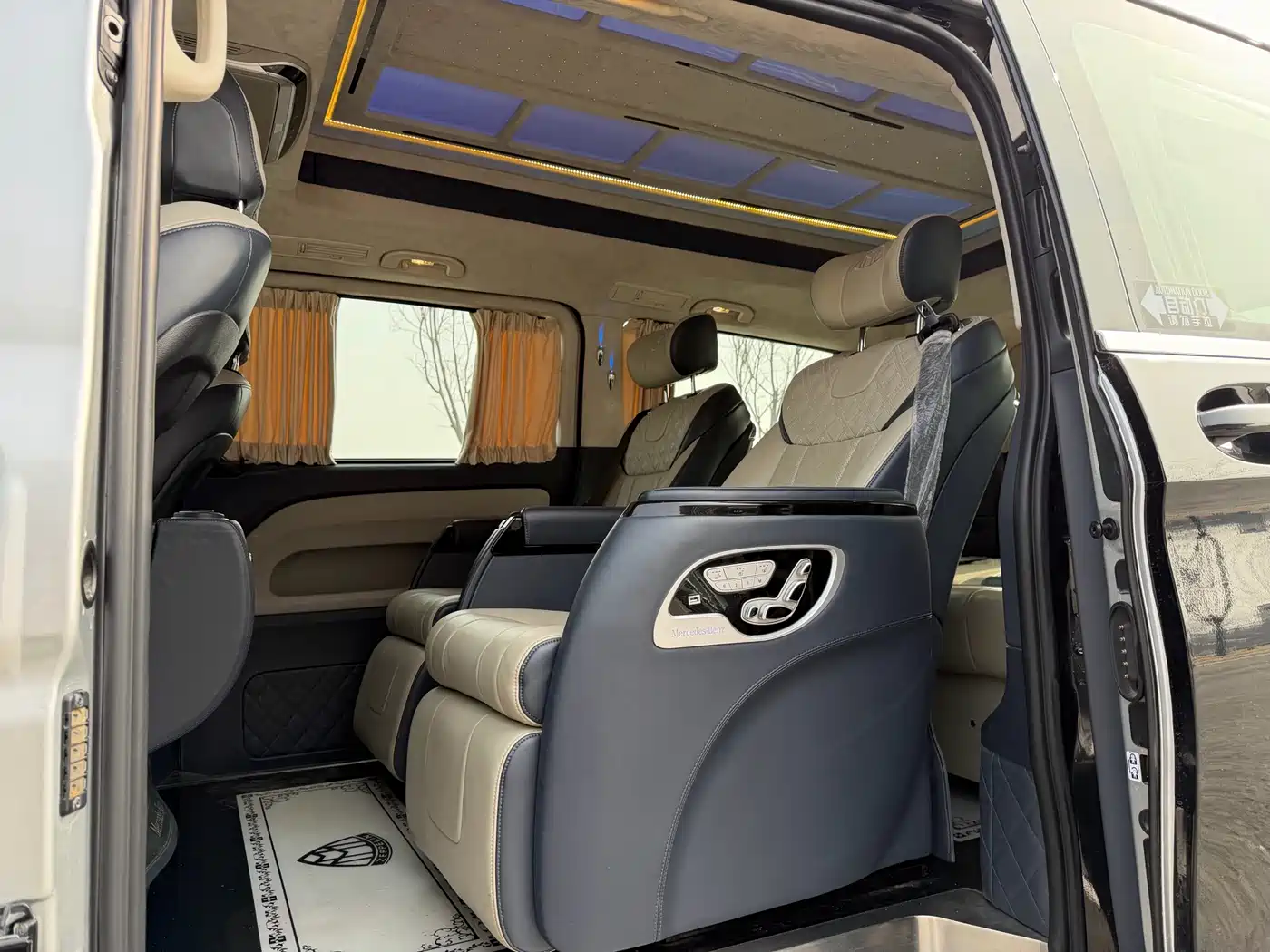 Mercedes-Benz Vito 2018 2.0T Business Edition China VI фото 4