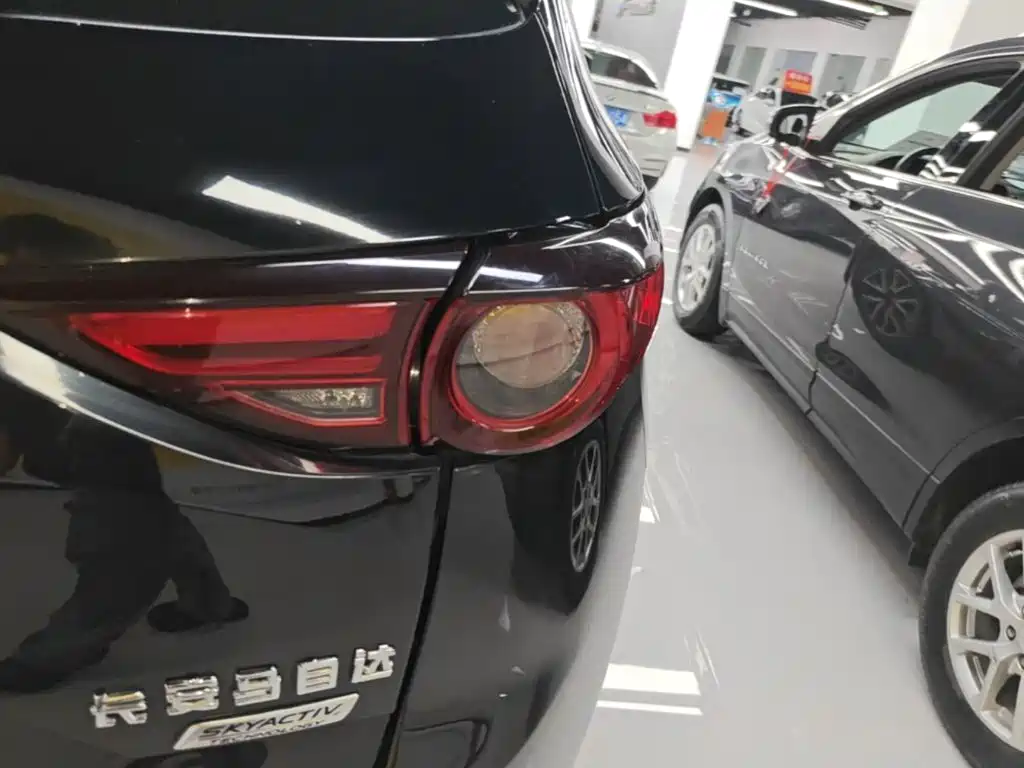 Фото 8 - Mazda CX-5