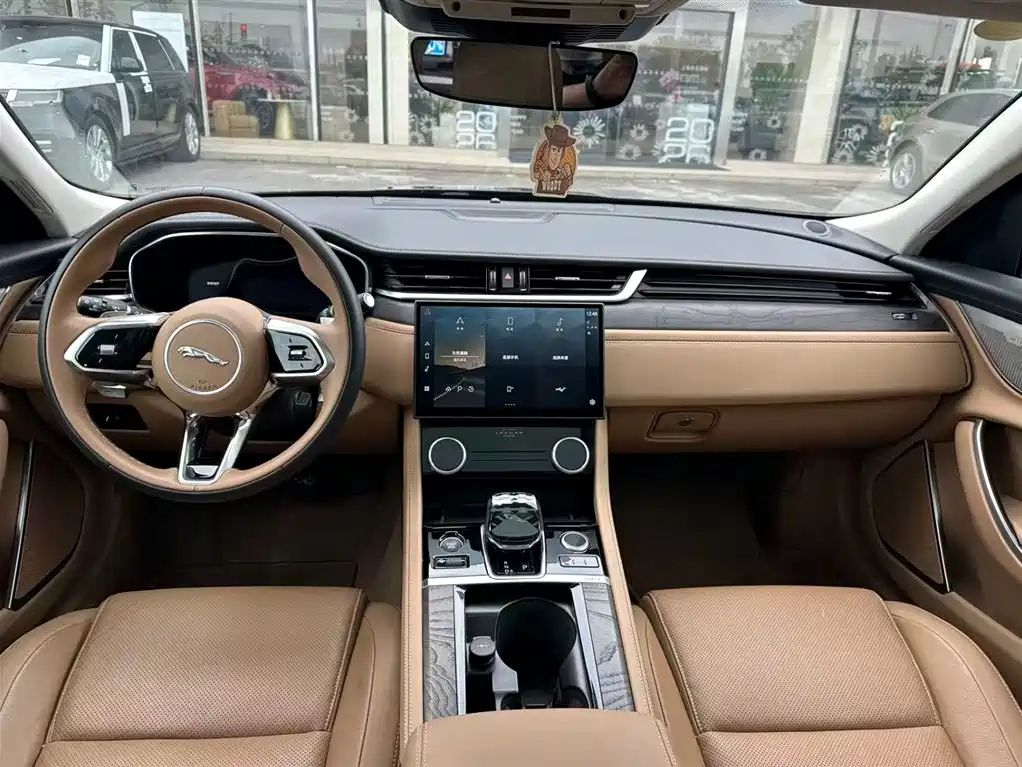 Jaguar XFL 2025 2024 2.0T P250 2WD Premium Luxury