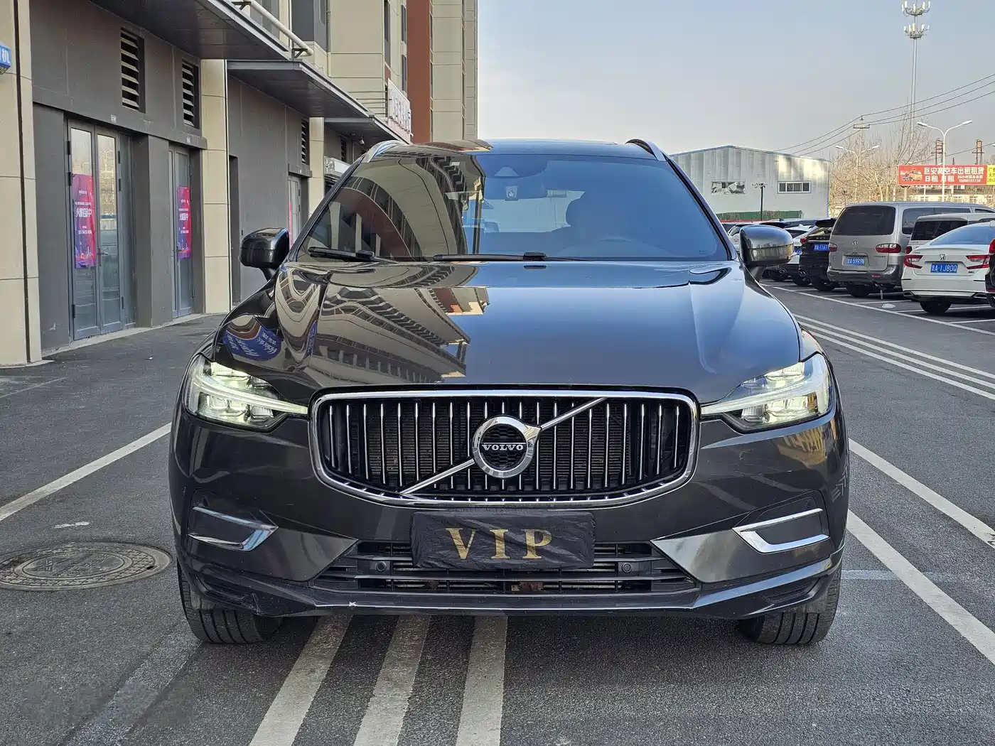 VOLVO XC60