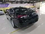 Photo 5 - Buick Regal