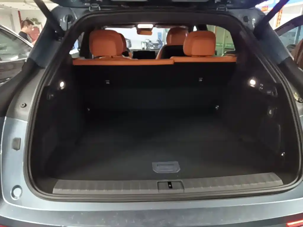 ZEEKR 7X 2026 2026 Model 75kWh RWD Smart Driving Edition