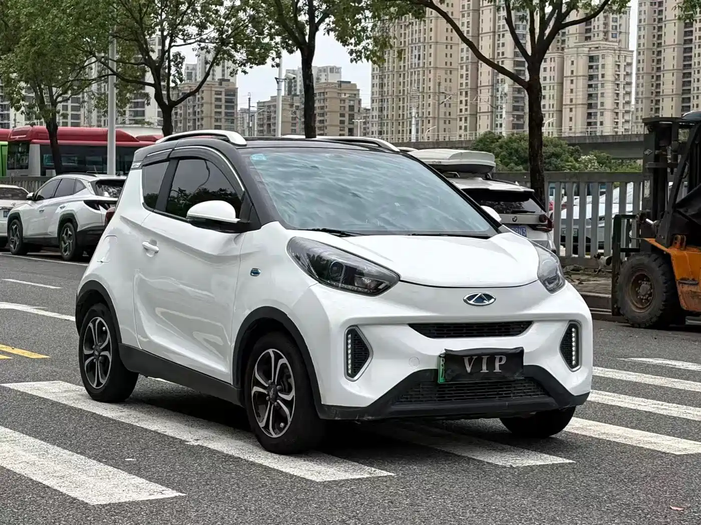 QQ New Energy Little Ant 2020 2019 4-Seater Smart Flash Edition 30.6kWh