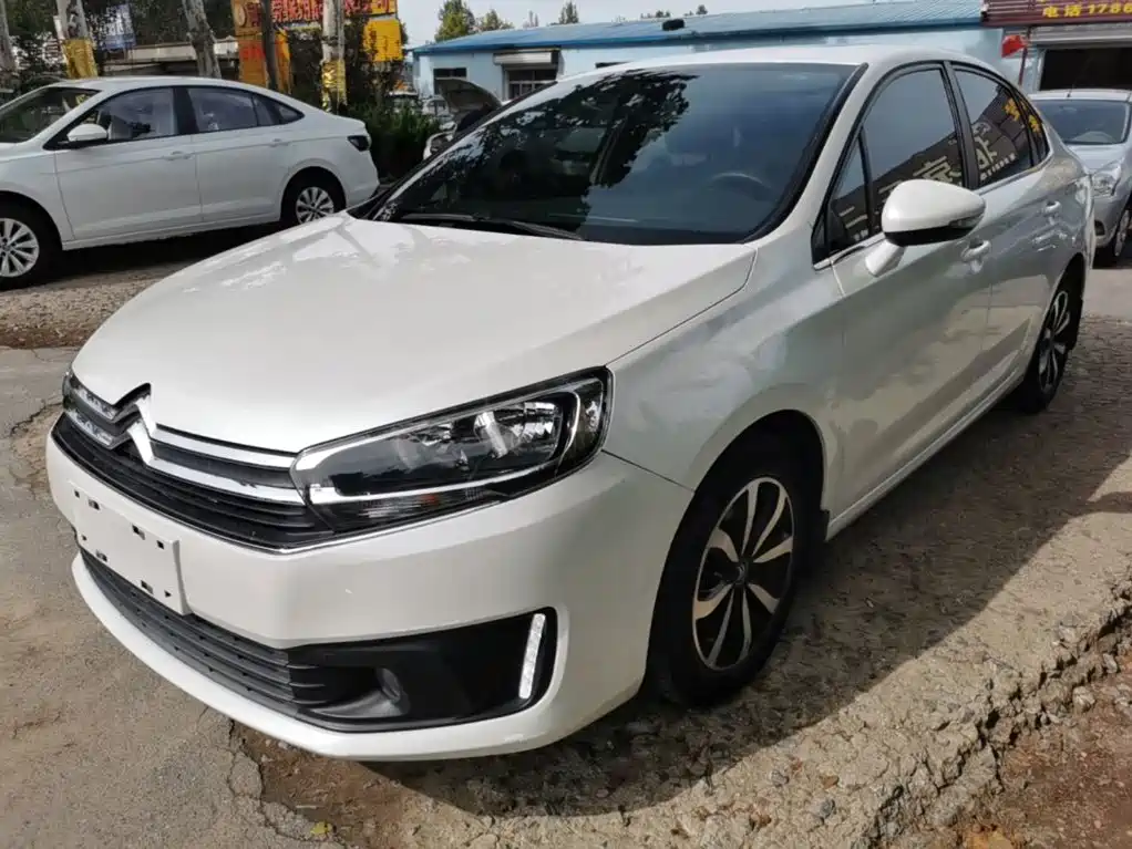 Photo 1 - Citroën C4 C-Quatre