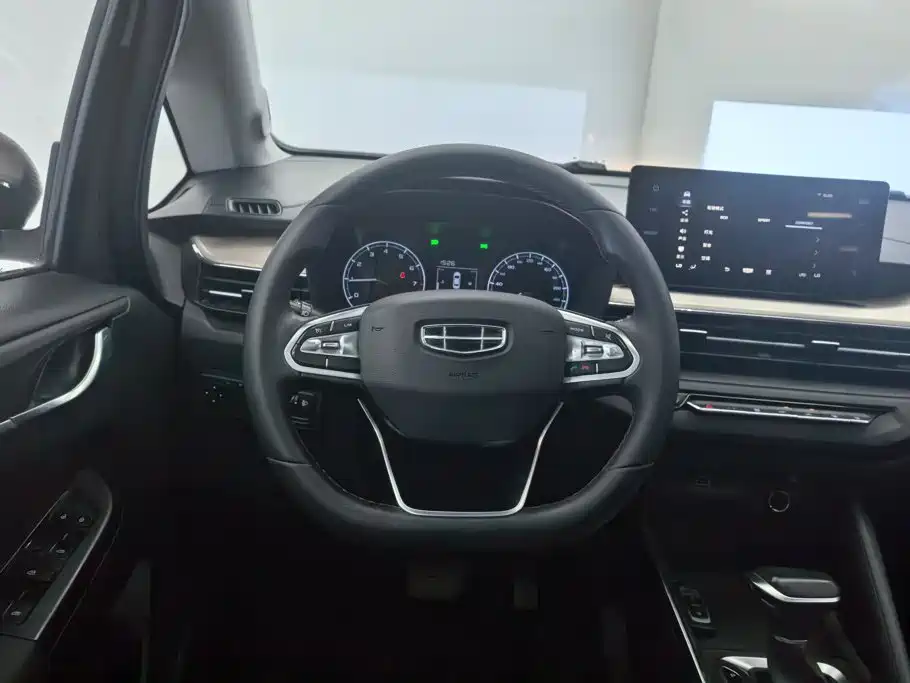 Geely Vision X3 2022 2021 PRO 1.5L CVT Premium