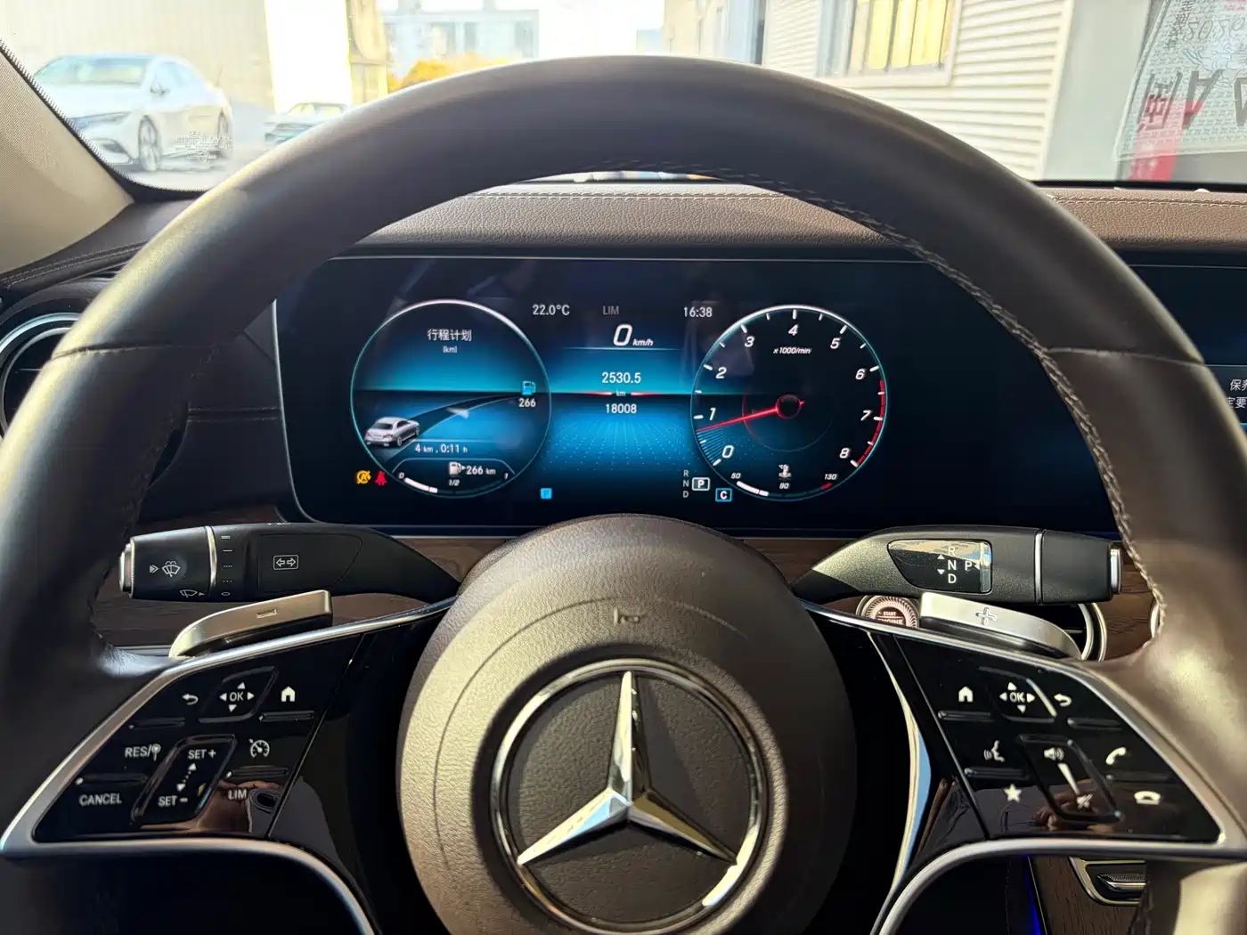 Mercedes-Benz E-Class 2022 E 300 L Luxury фото 3