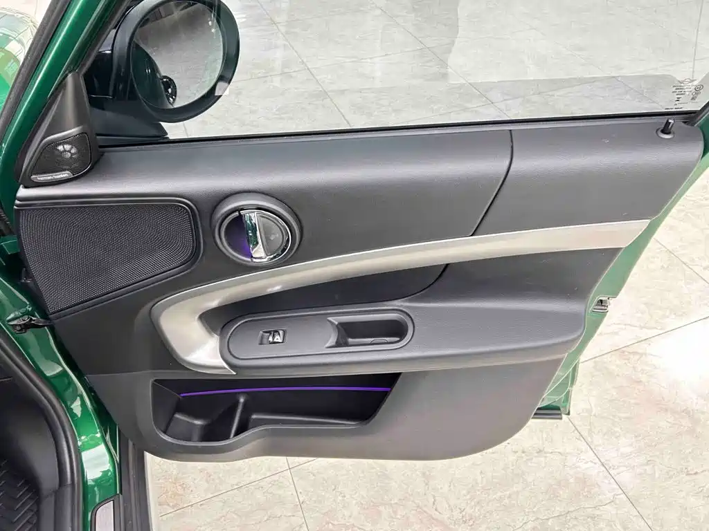 Photo 17 - MINI COUNTRYMAN