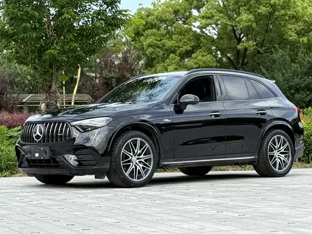 mercedes-benz glc-amg