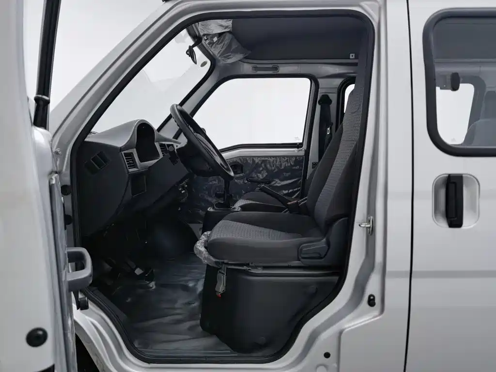 Wuling Motors Wuling Zhiguang 2025 2023 1.5L Utility 5/7-seater