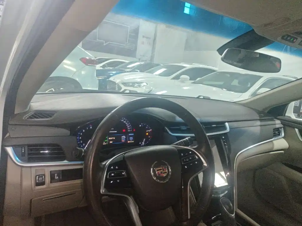 Photo 10 - Cadillac XTS