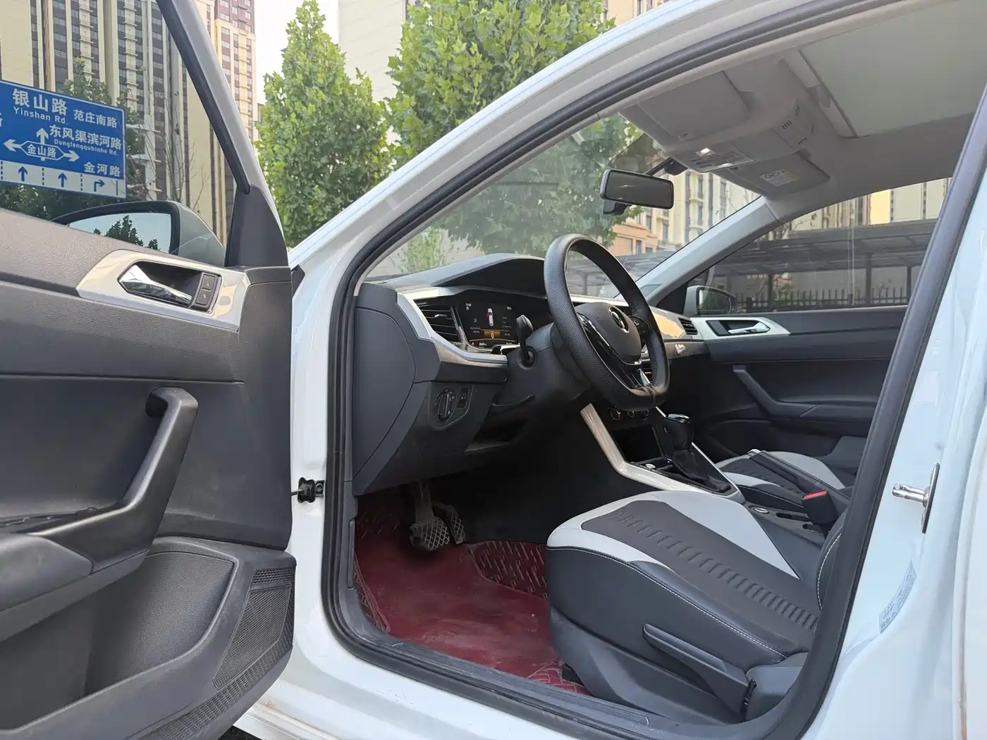 Volkswagen Polo 2023 2023 Plus 1.5L Automatic Colorful Tech Edition