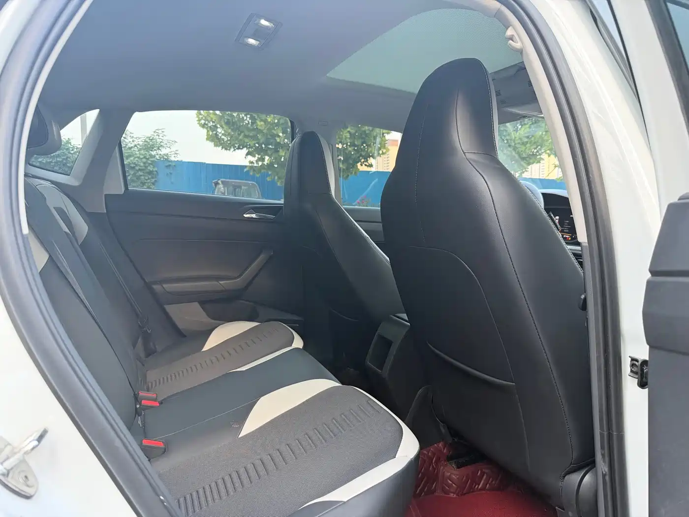 Volkswagen Polo 2023 2023 Plus 1.5L Automatic Colorful Tech Edition