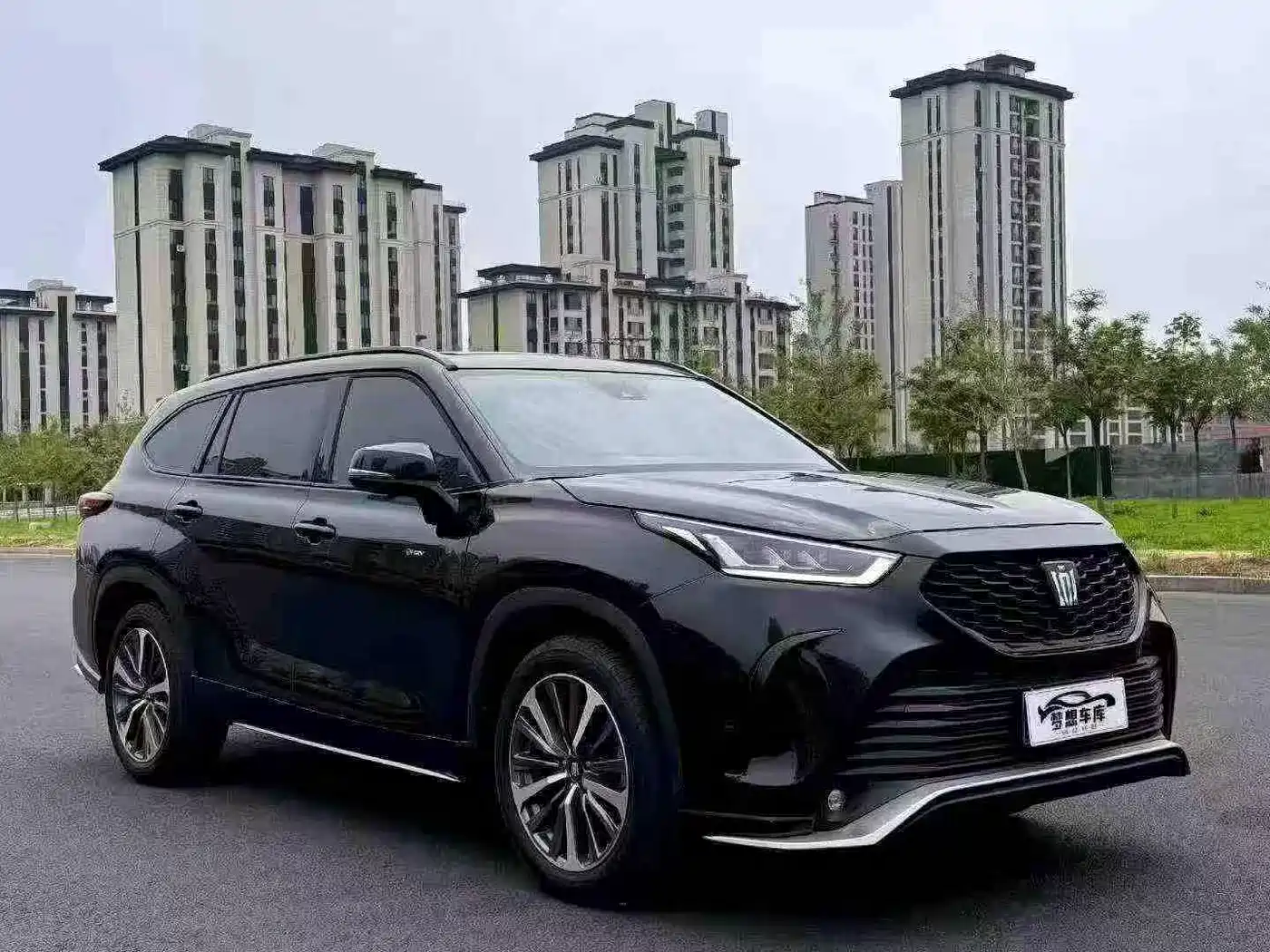 2025 Toyota Crown Kluger