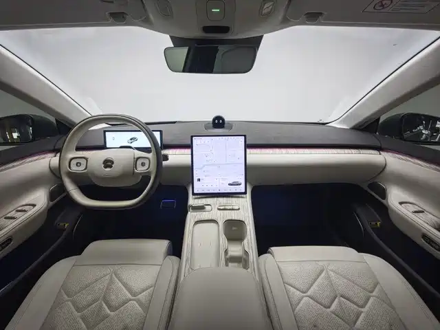 NIO ET7 2024 2024 75kWh Executive Edition
