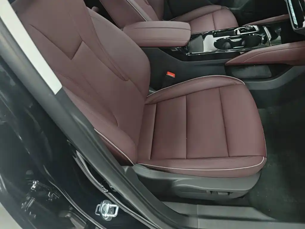 Фото 25 - Buick Envision Plus